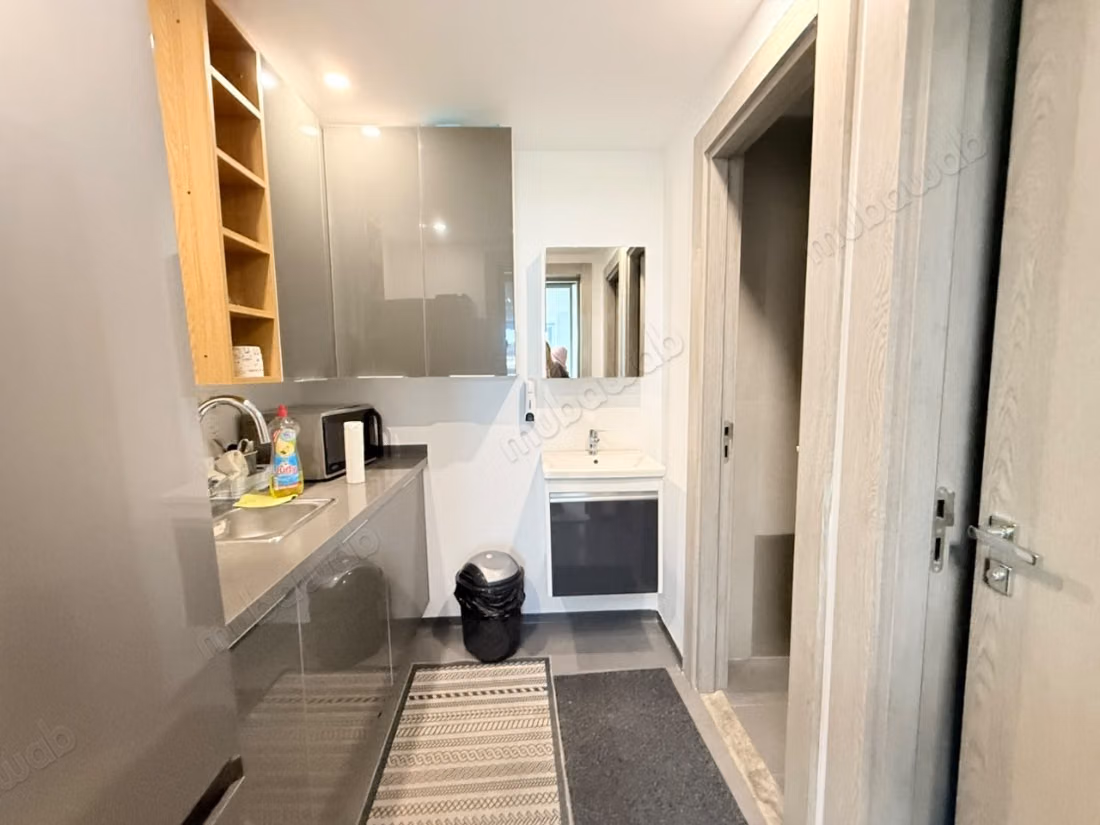 Office rental at Les Berges Du Lac 2. Total area 237 m². Central heating and armored door.