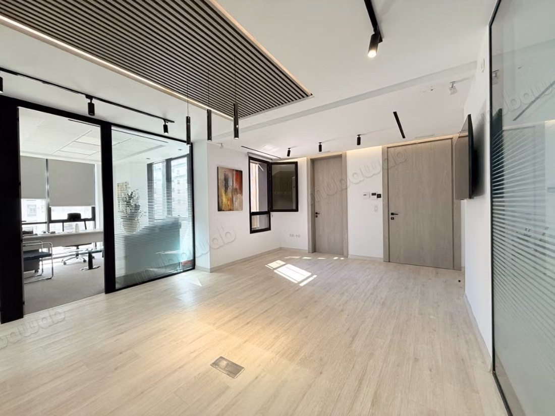 Office rental at Les Berges Du Lac 2. Total area 237 m². Central heating and armored door.