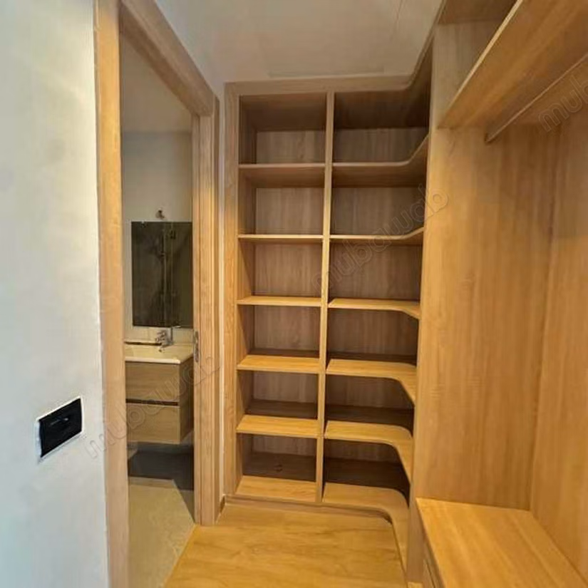 Appartement à Louer de 145.0 m² à Casablanca, Ain Diab Extension 2