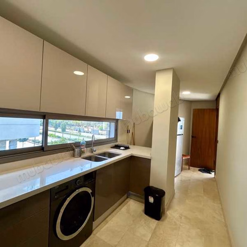 Appartement à Louer de 107.0 m² à Casablanca, Ferme Bretonne
