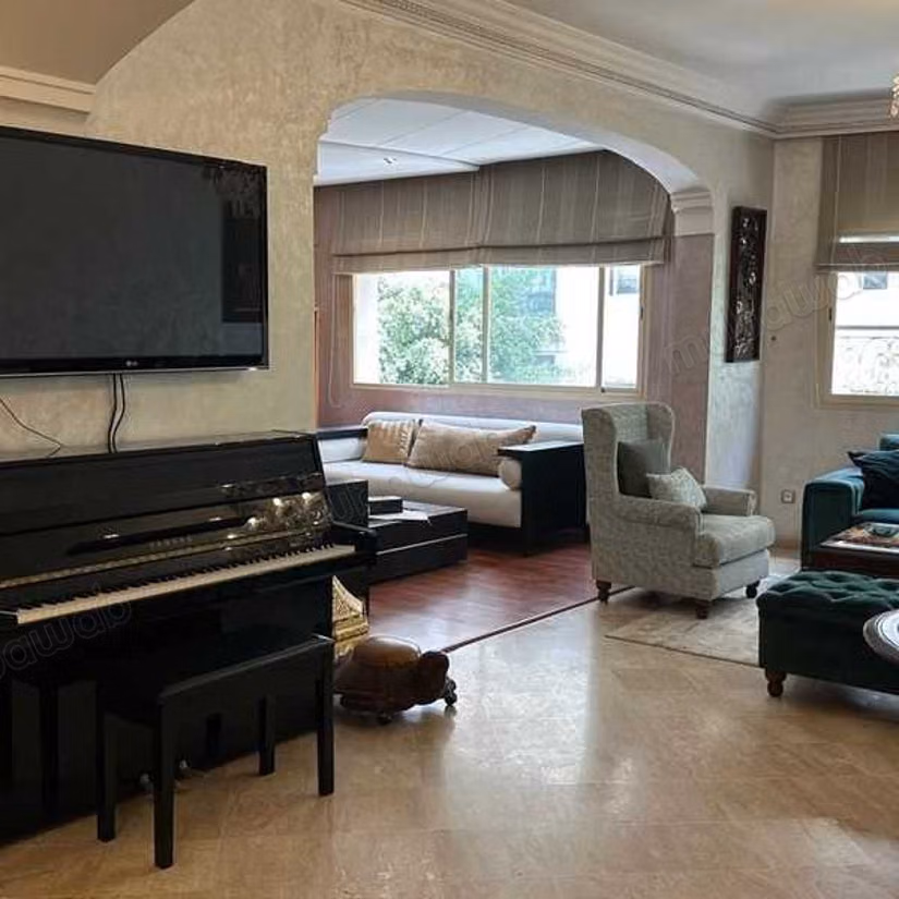 Appartement à Louer de 239.0 m² à Casablanca, Racine