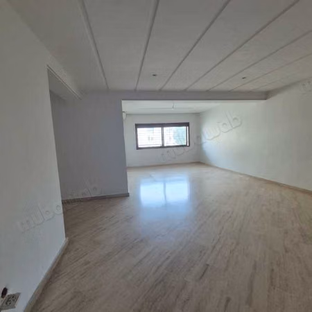 Appartamento in Affitto di 130.0 m² a Casablanca, Palmier Maarif