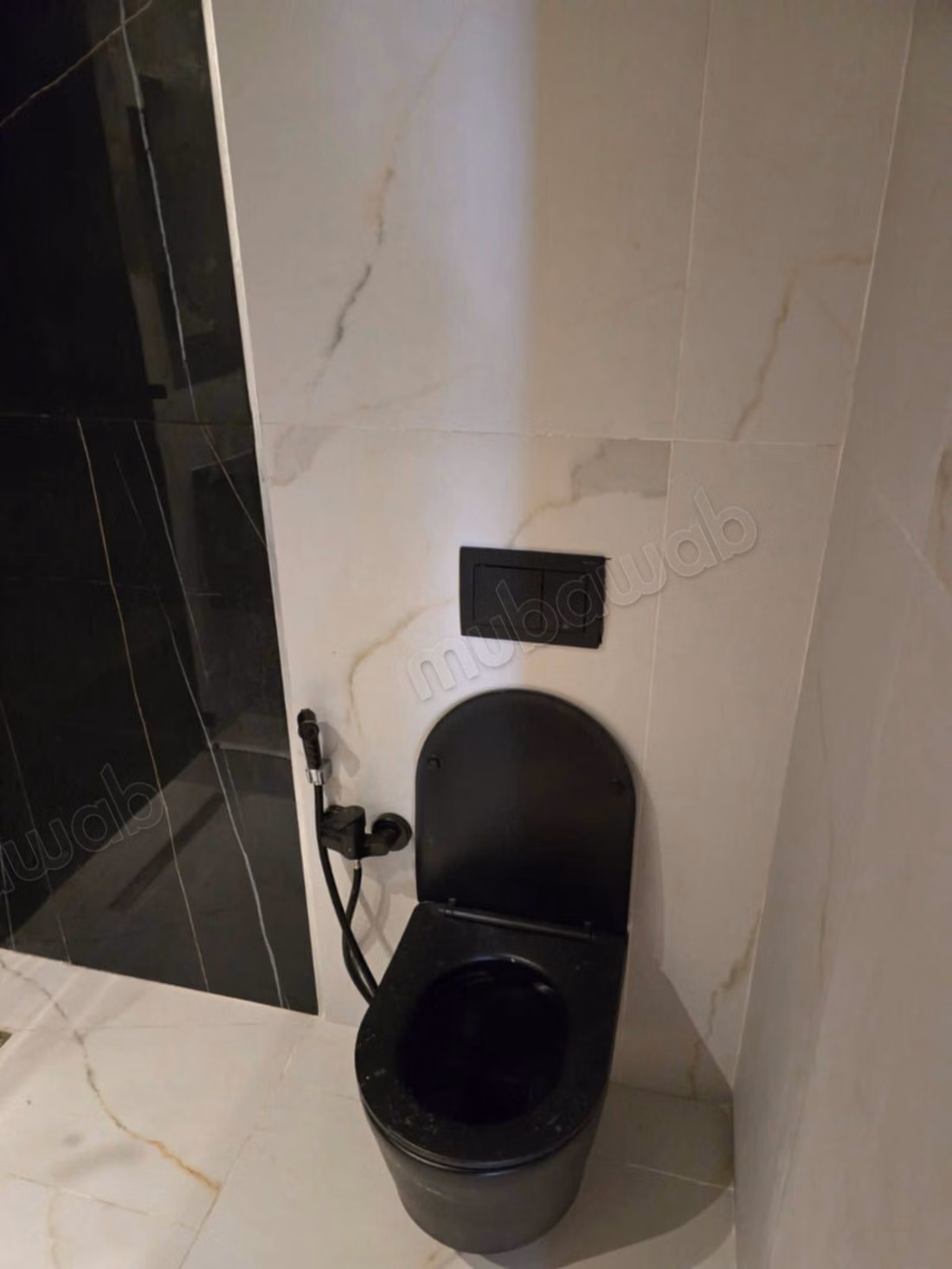 Appartement à louer à El Aouina. 1 belle chambre. Système de climatisation