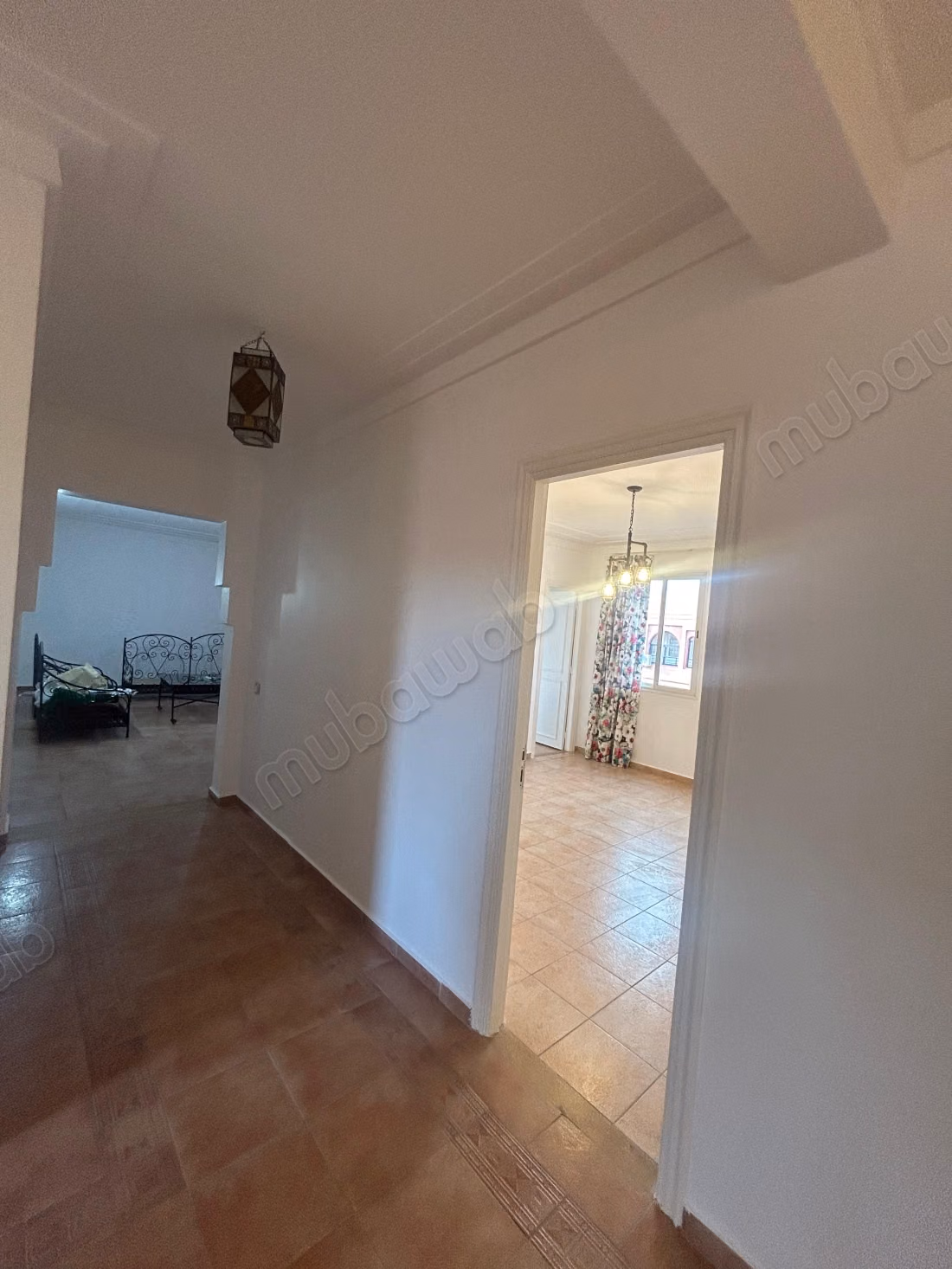 Vente d'un bel appartement à Guéliz. 
3 pièces confortables. 
Avec ascenseur et terrasse