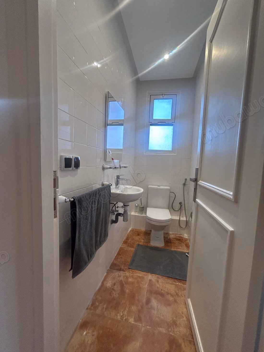 Vente d'un bel appartement à Guéliz. 
3 pièces confortables. 
Avec ascenseur et terrasse