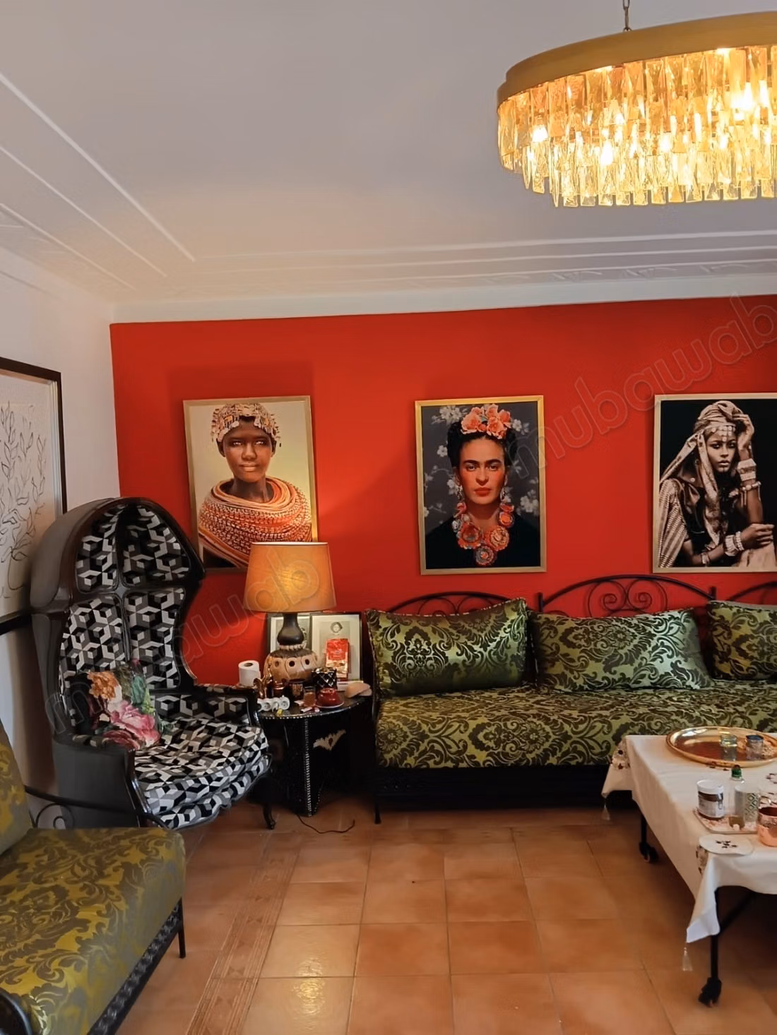 Vente d'un bel appartement à Guéliz. 
3 pièces confortables. 
Avec ascenseur et terrasse