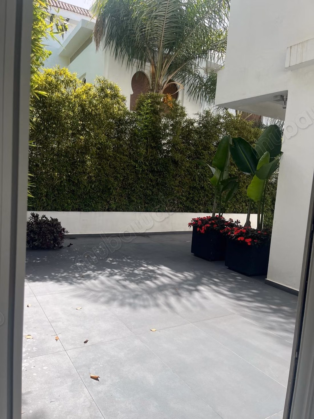 Superbe villa à louer à Du Golf. 4 pièces. Bien meublé