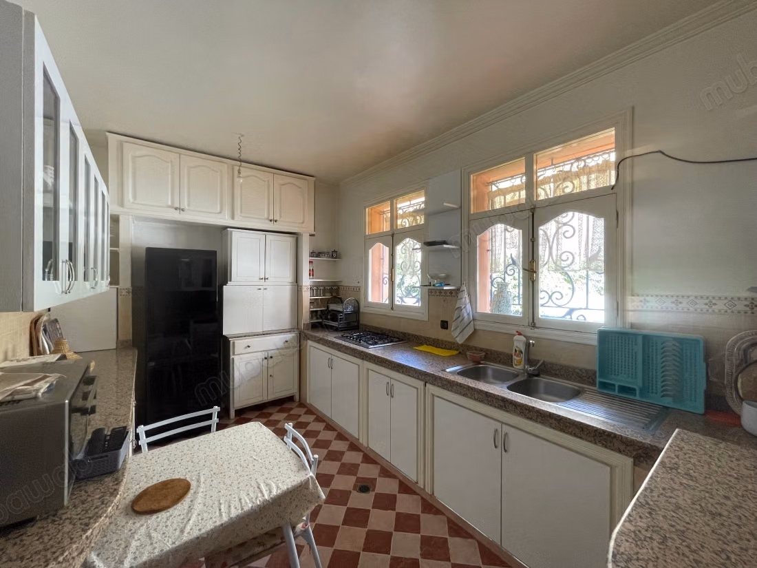 Maison en bon etat a vendre a targa