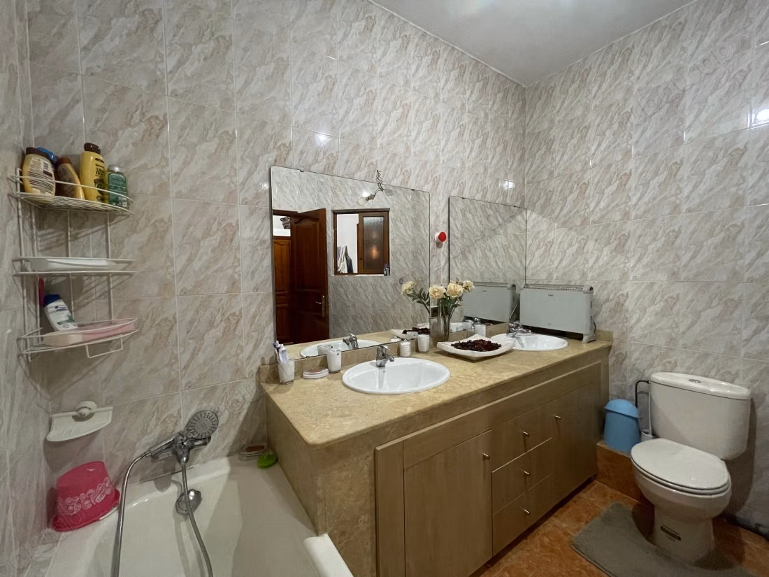 Maison en bon etat a vendre a targa