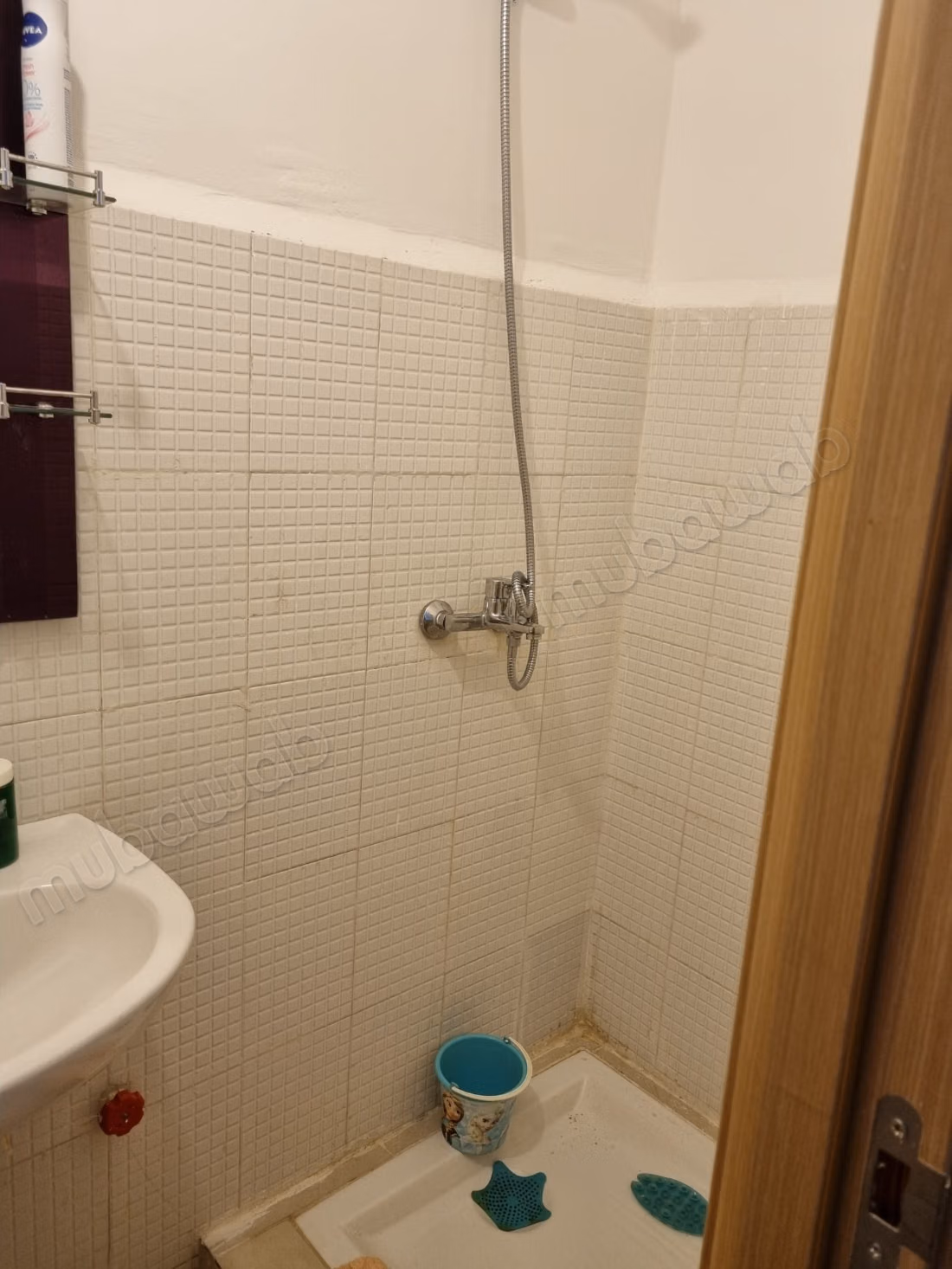Louez cet appartement à Fnideq. 
3 pièces confortables. 
Bien meublé