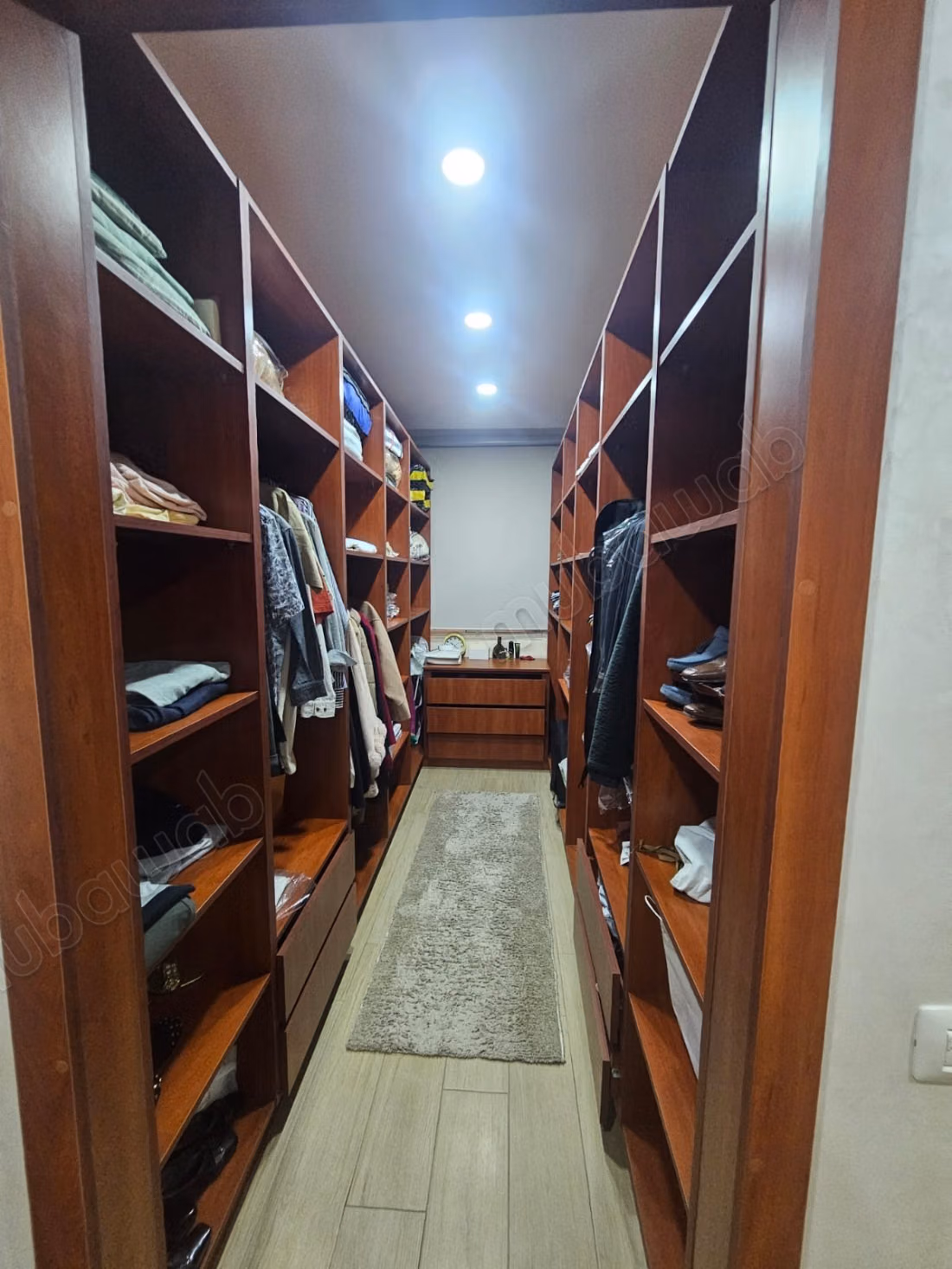 شقة جميلة بمساحة 159 متر للبيع في الواحة