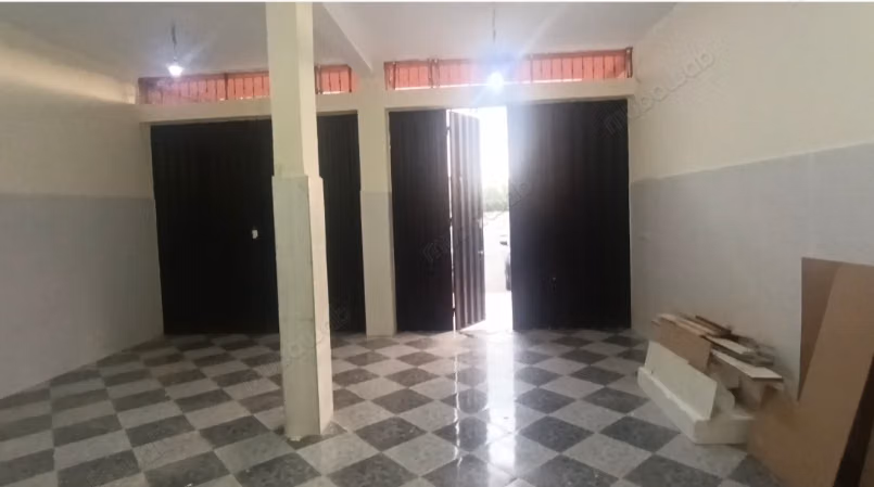 Commercial space for rent in Mhamid. Area of 70 m²