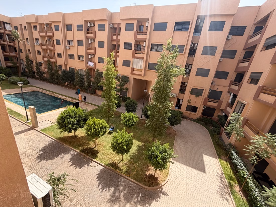 Très bel appartement en location à Samlalia. 3 chambres agréables. Meublé