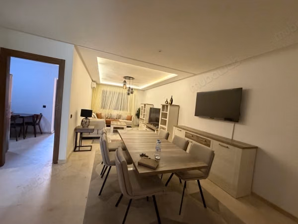 Bellissimo appartamento in affitto a Samlalia. 3 camere piacevoli. Arredato