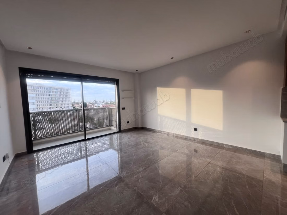 Bel appartement en location à Casablanca Finance City. 2 pièces confortables. Avec ascenseur et terrasse
