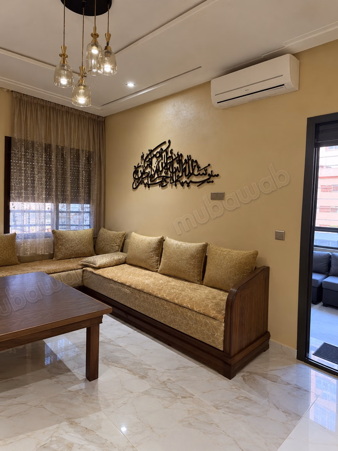 Bel appartement à vendre à Azrou. 3 belles chambres. Meublé
