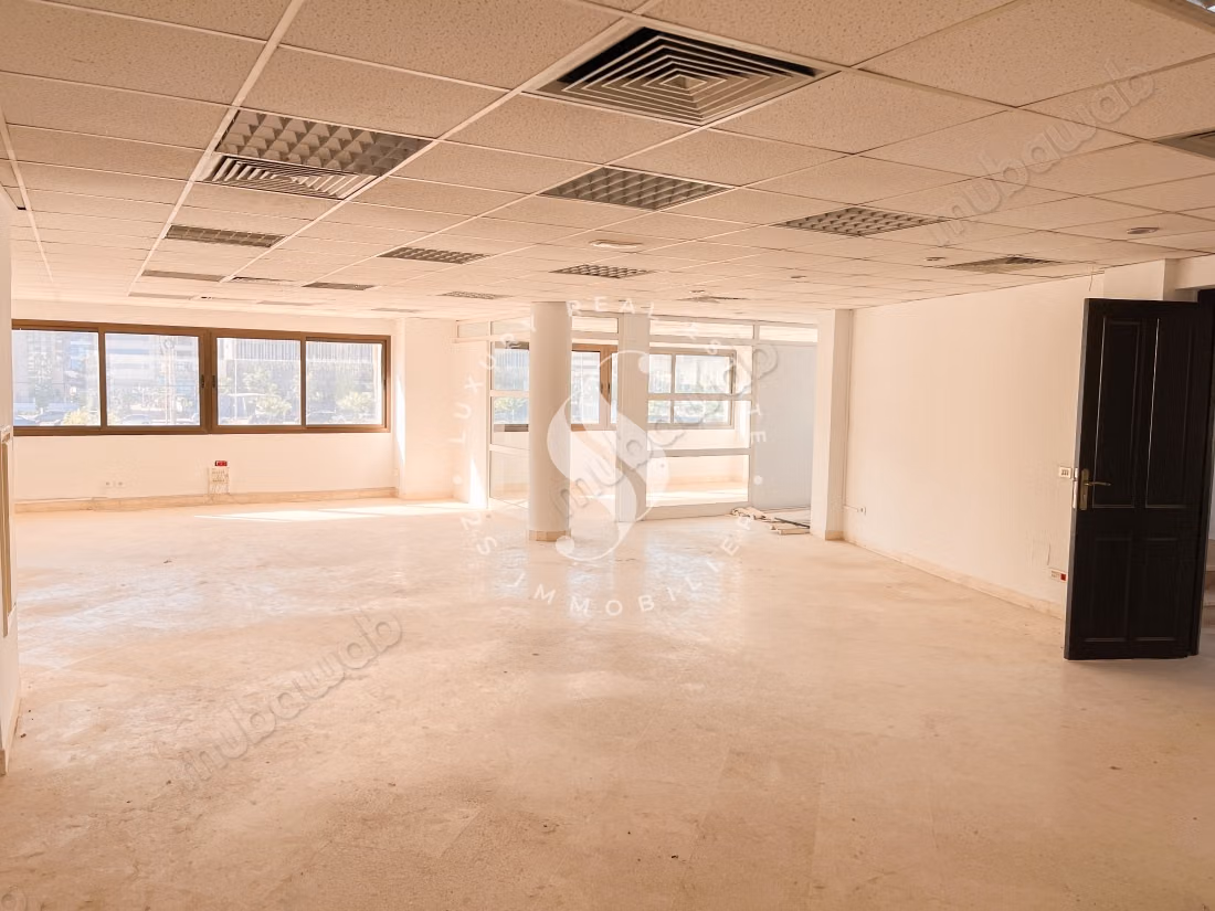 FOR RENT Open Space Office 300 m2 Charguia 1