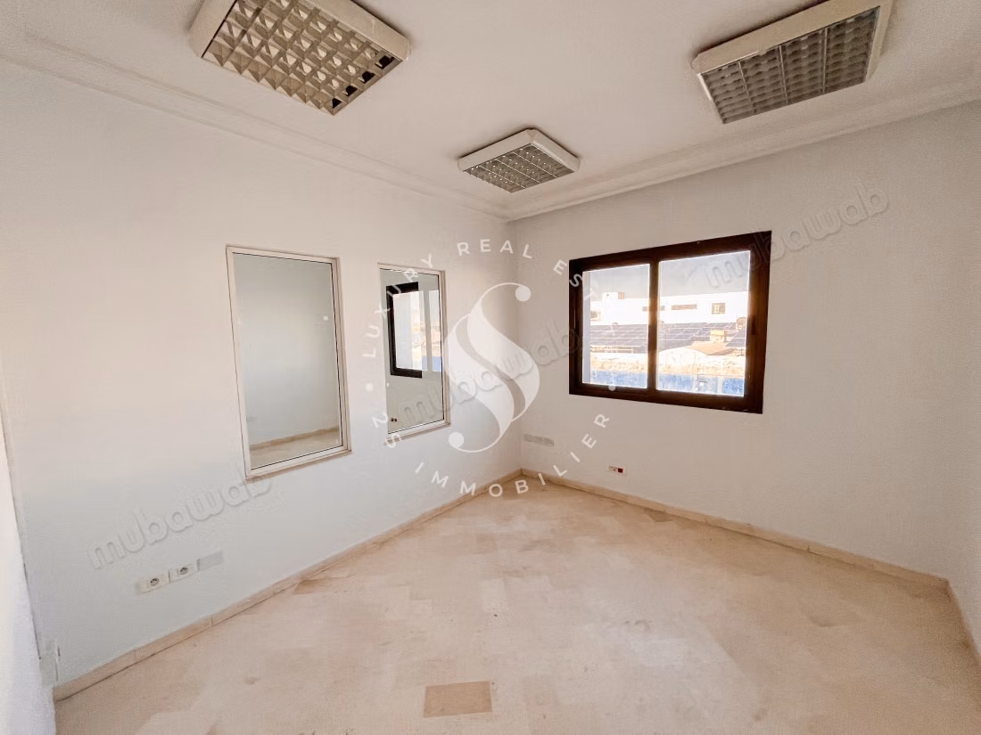 FOR RENT Open Space Office 300 m2 Charguia 1