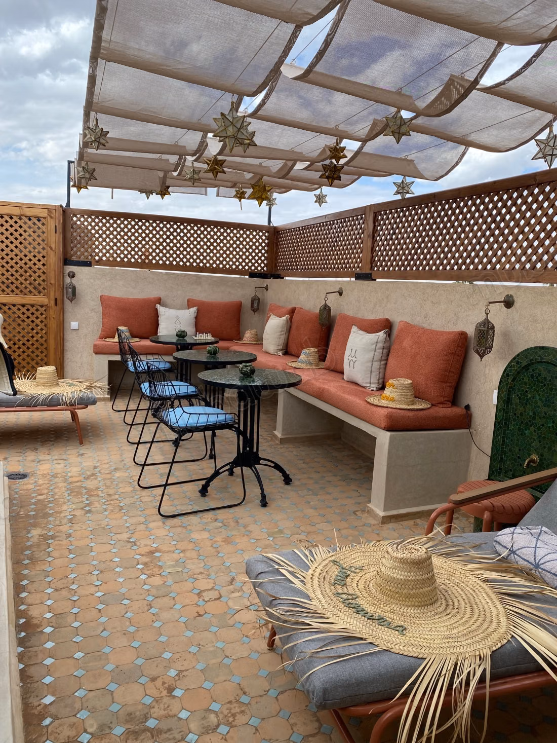 Charming douiria - 40 m² - 3 suites - in the process of titling - furnished & ready to operate