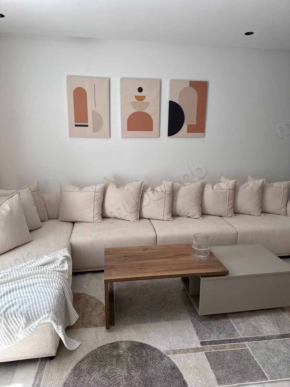 Premium furnished studio for rent in Palmier