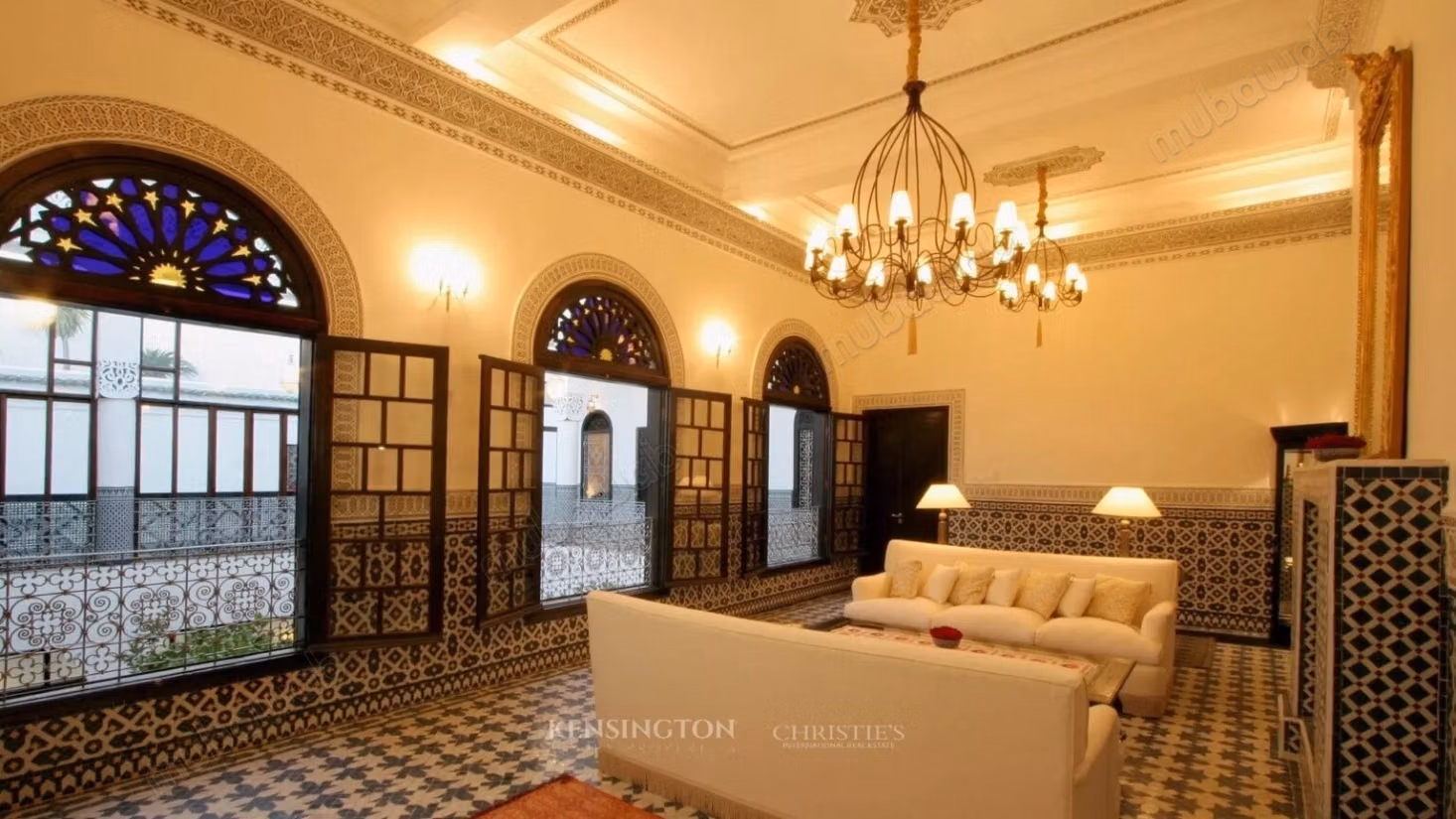 Geweldige Riad te koop in Tal'a. Totale oppervlakte 508 m²