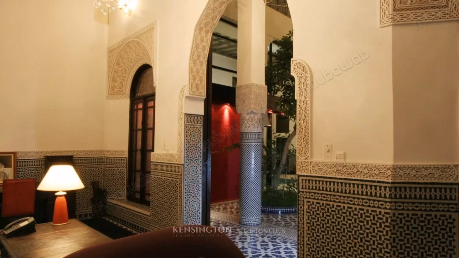 Geweldige Riad te koop in Tal'a. Totale oppervlakte 508 m²