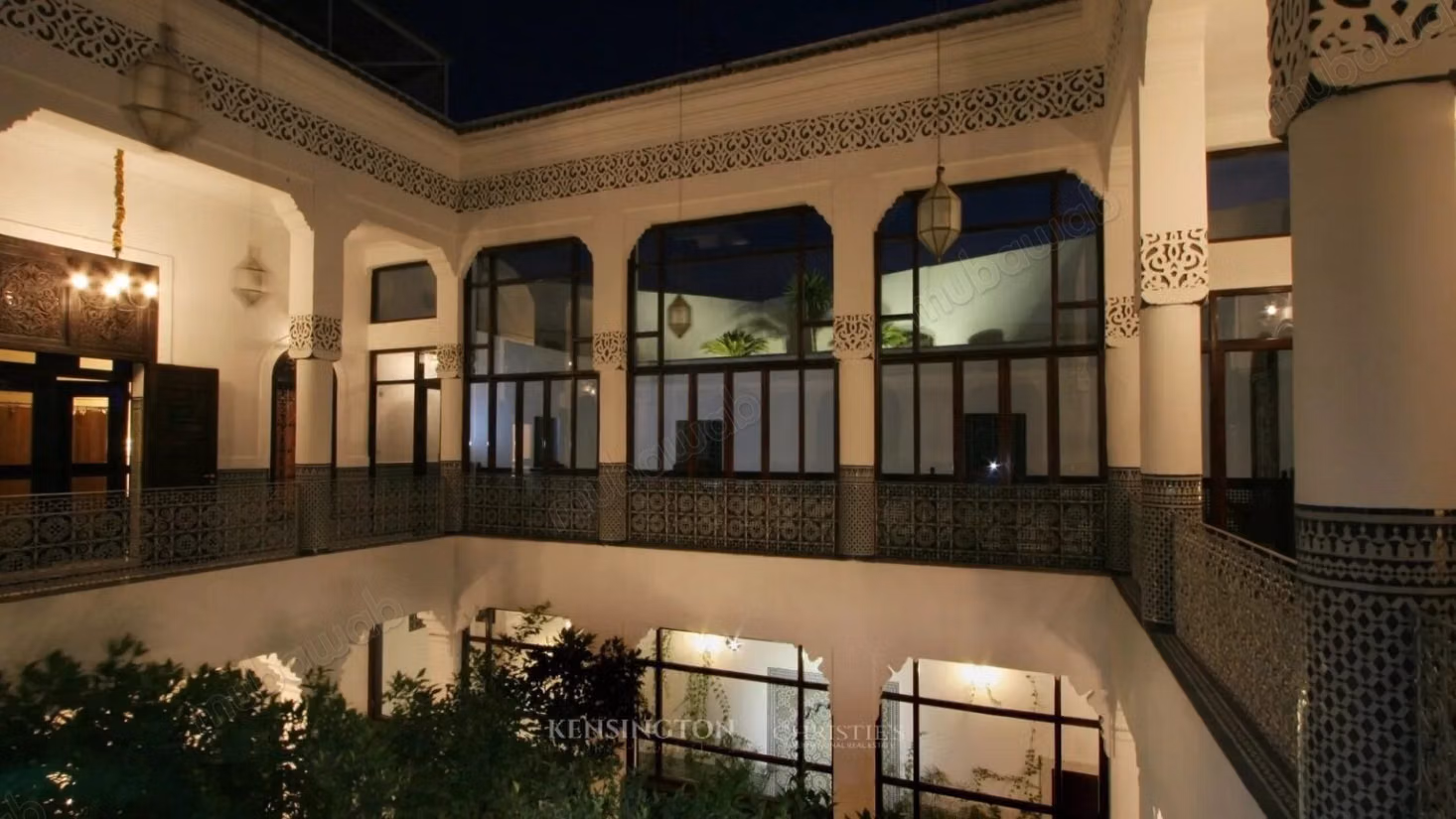 Geweldige Riad te koop in Tal'a. Totale oppervlakte 508 m²