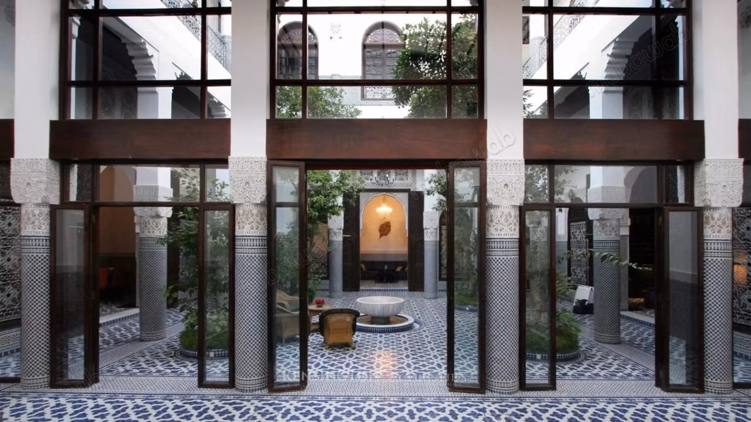 Geweldige Riad te koop in Tal'a. Totale oppervlakte 508 m²