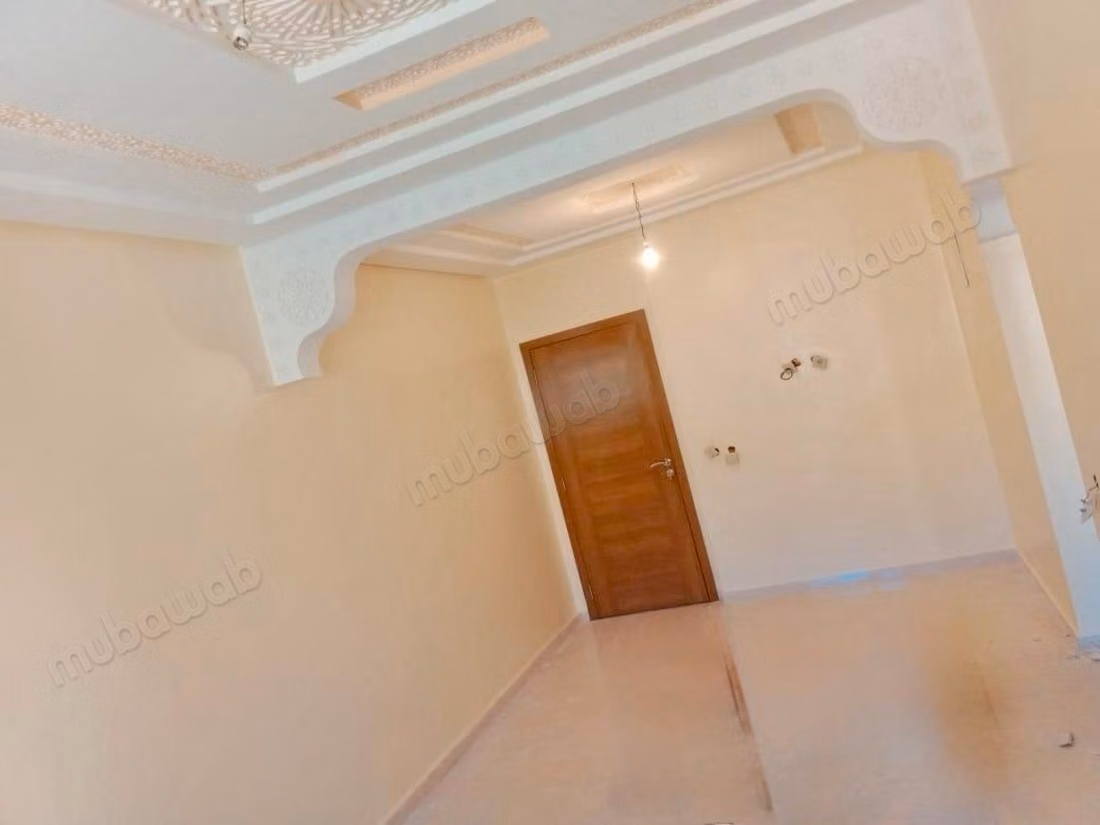 For sale apartment on Agadir Essaouira Road. 1 Room. Concierge service available