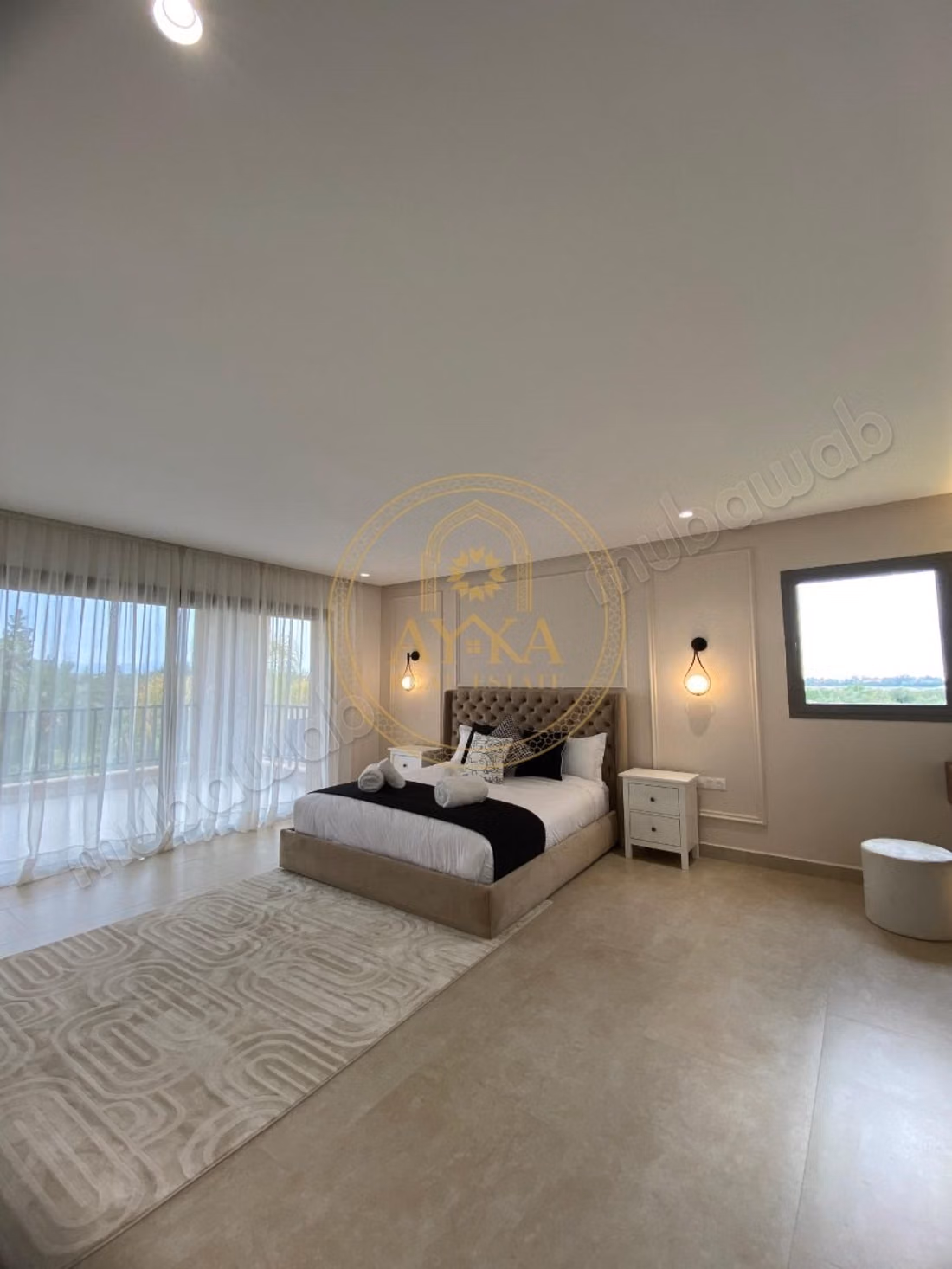 Palace with 5 suites on 1 hectare, Atlas view, Ourika