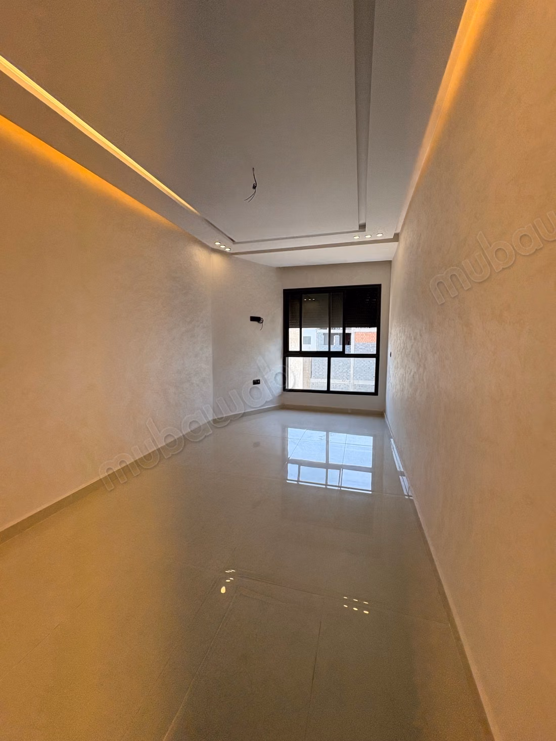 Appartement en location à Almaz. Surface totale 53 m². Bien meublé