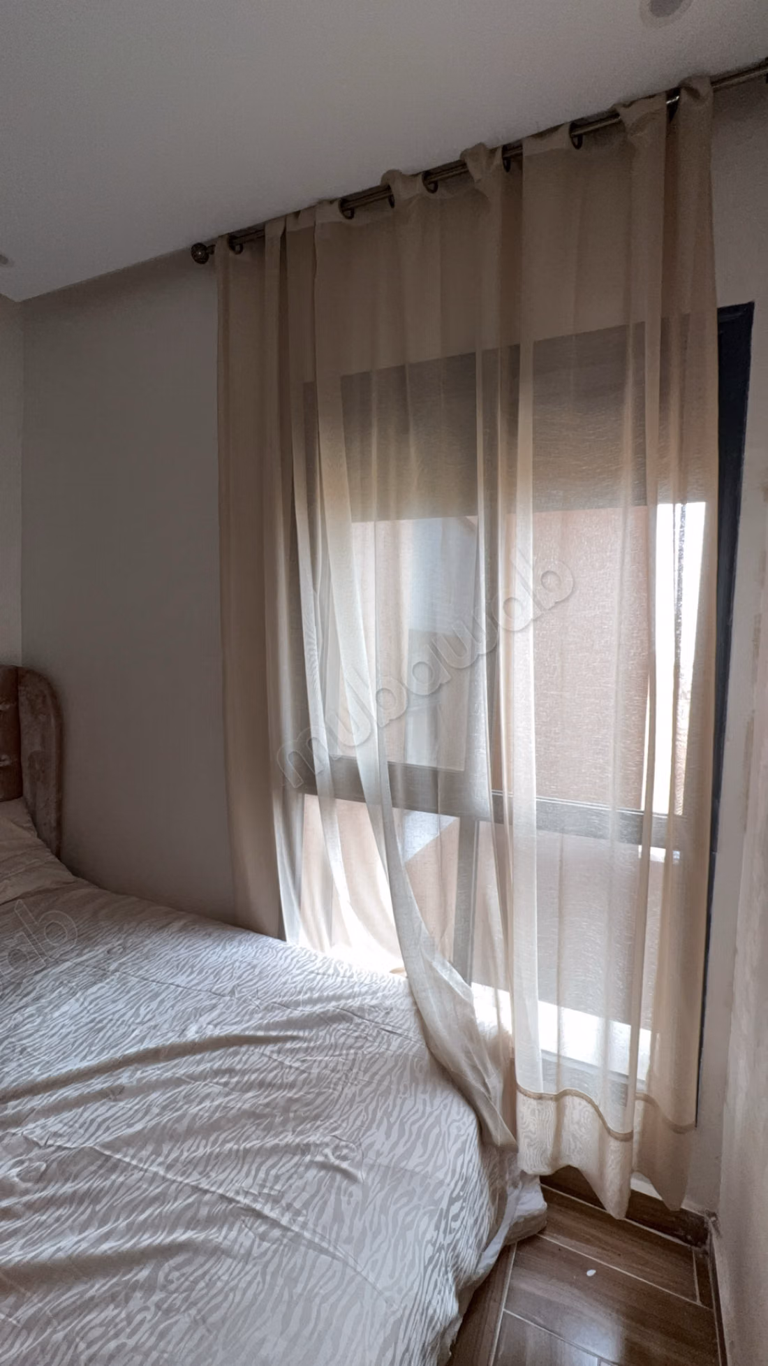 Appartement en location à Almaz. Surface totale 53 m². Bien meublé