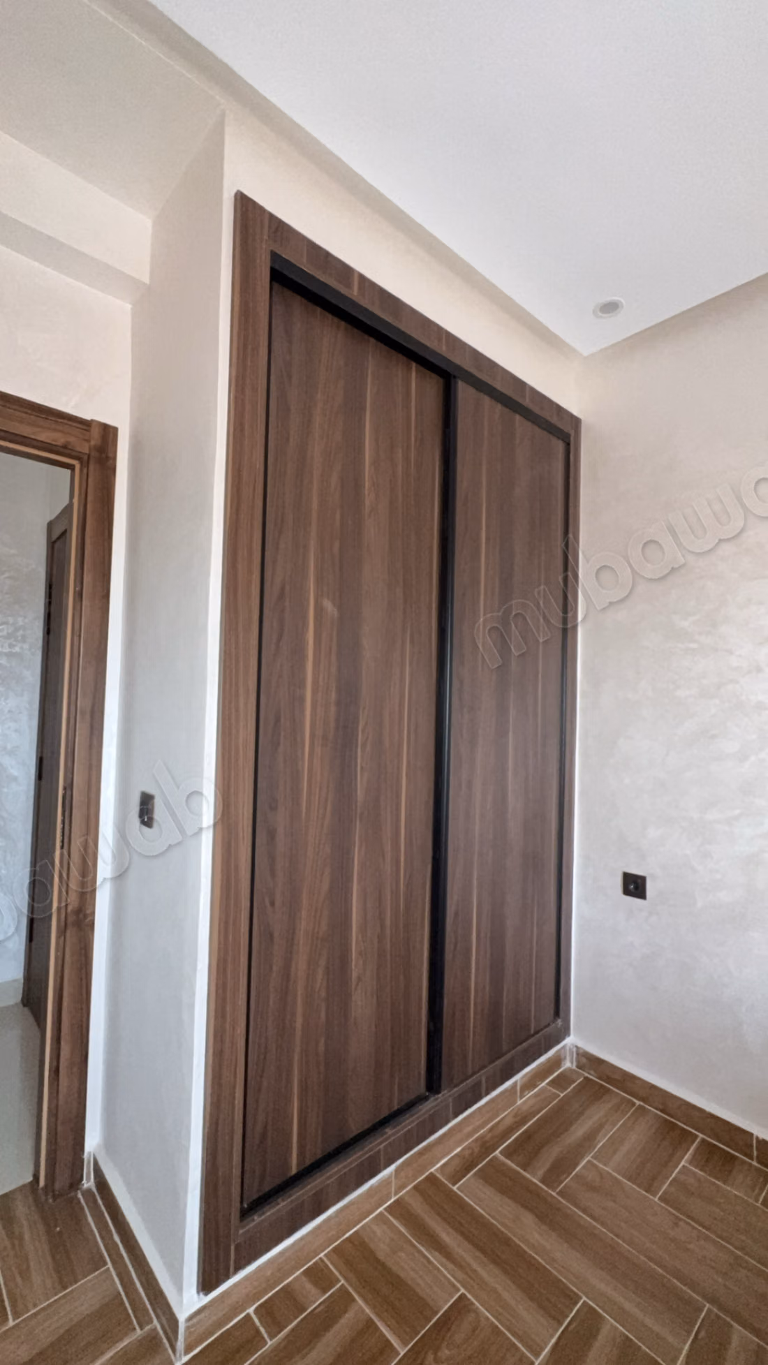 Appartement en location à Almaz. Surface totale 53 m². Bien meublé