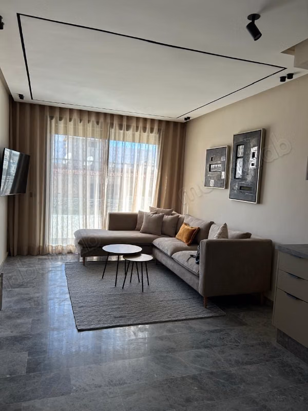 Rent this apartment in the Hospitals. 1 Room. Well furnished