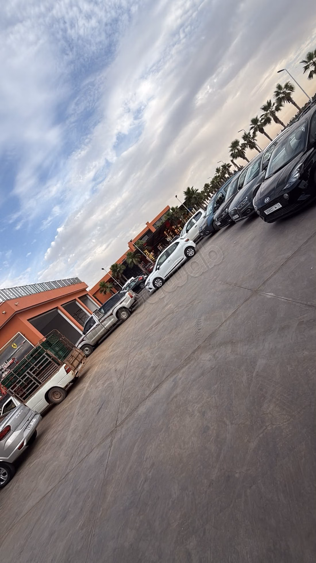 Vend local commercial à Berrechid.
Superficie 14000 m²
