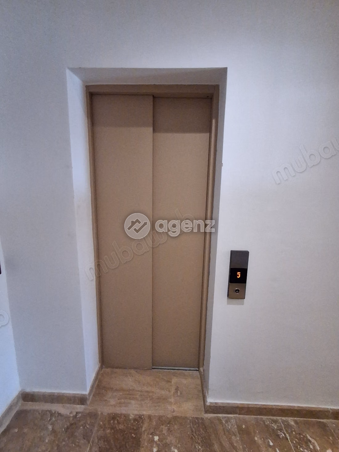 Apartment for sale 192 m², 4 bedrooms Sidi Maarouf Casablanca