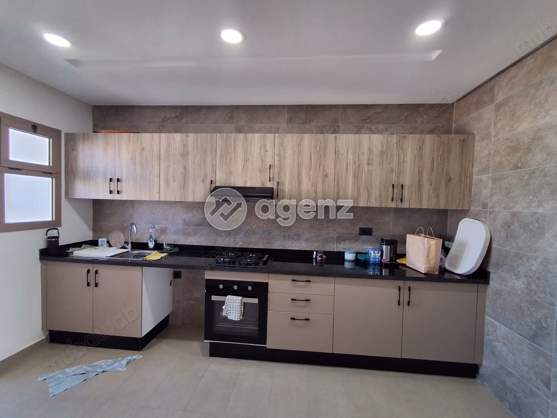 Apartment for sale 192 m², 4 bedrooms Sidi Maarouf Casablanca