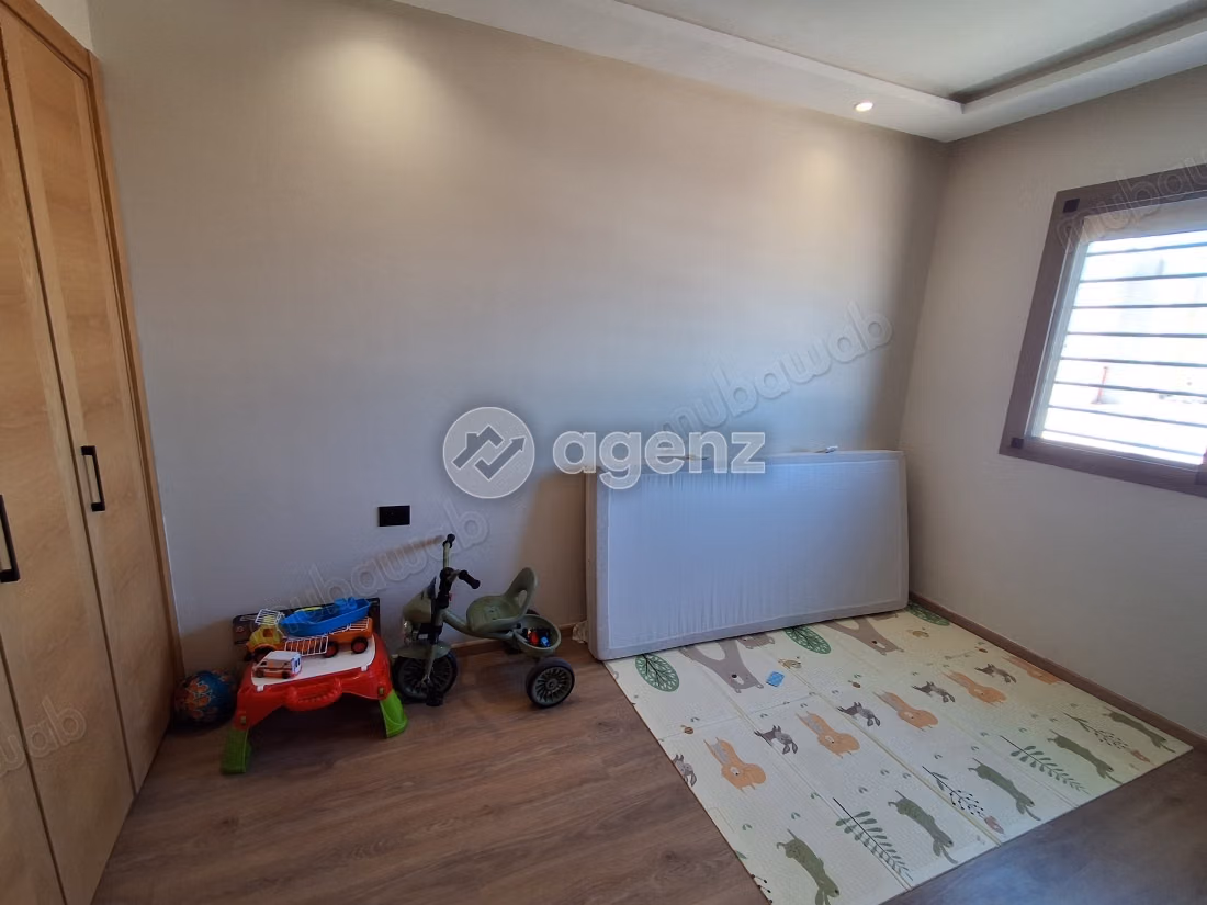 Apartment for sale 192 m², 4 bedrooms Sidi Maarouf Casablanca
