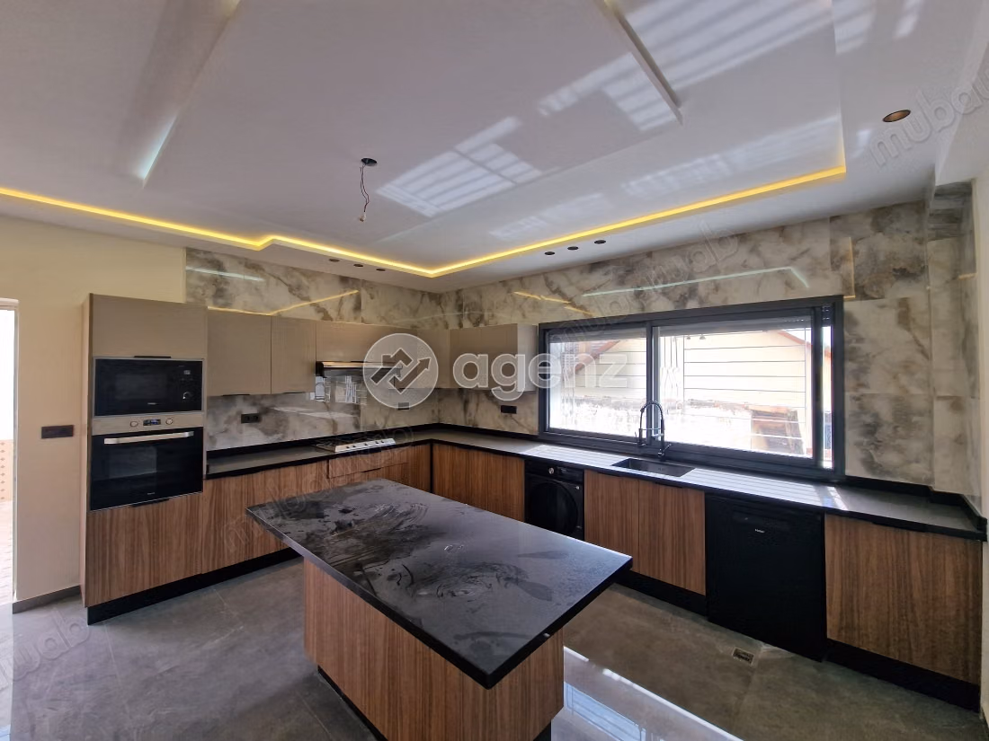 Apartment for sale 210 m², 3 bedrooms Nouvelle Ville Fès
