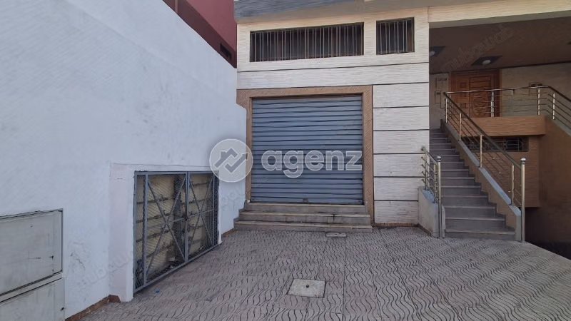 Commerce à vendre 84 m² Centre Ville 
El Jadida