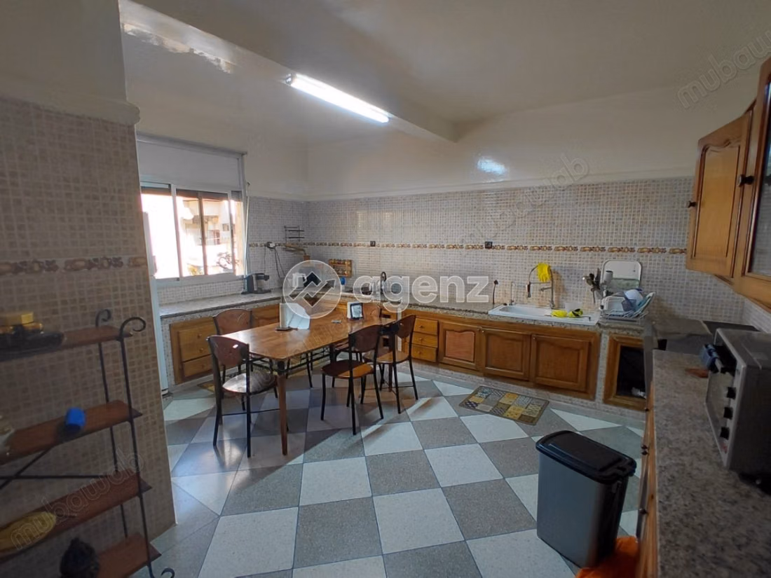 House for sale 121 m², 5 bedrooms Sidi Maarouf Casablanca