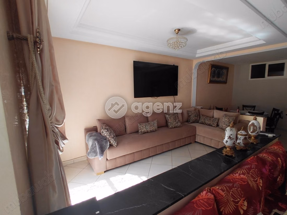 House for sale 121 m², 5 bedrooms Sidi Maarouf Casablanca
