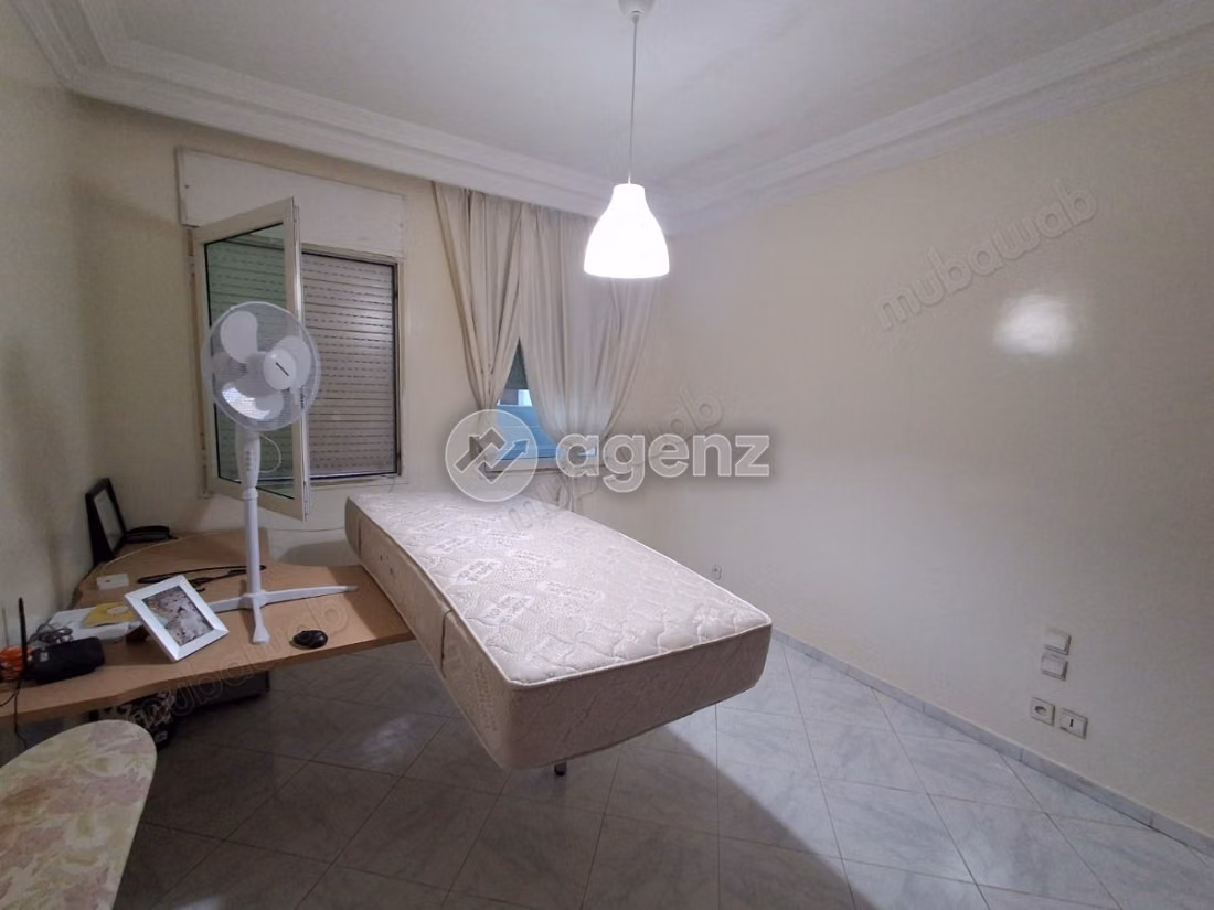 Appartement à vendre 145 m², 3 chambres 
Les Hôpitaux Casablanca