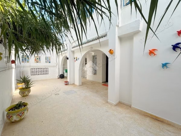 Piano di villa in affitto