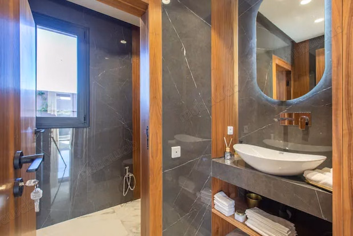 Stunning villa sale VNA 5 suites