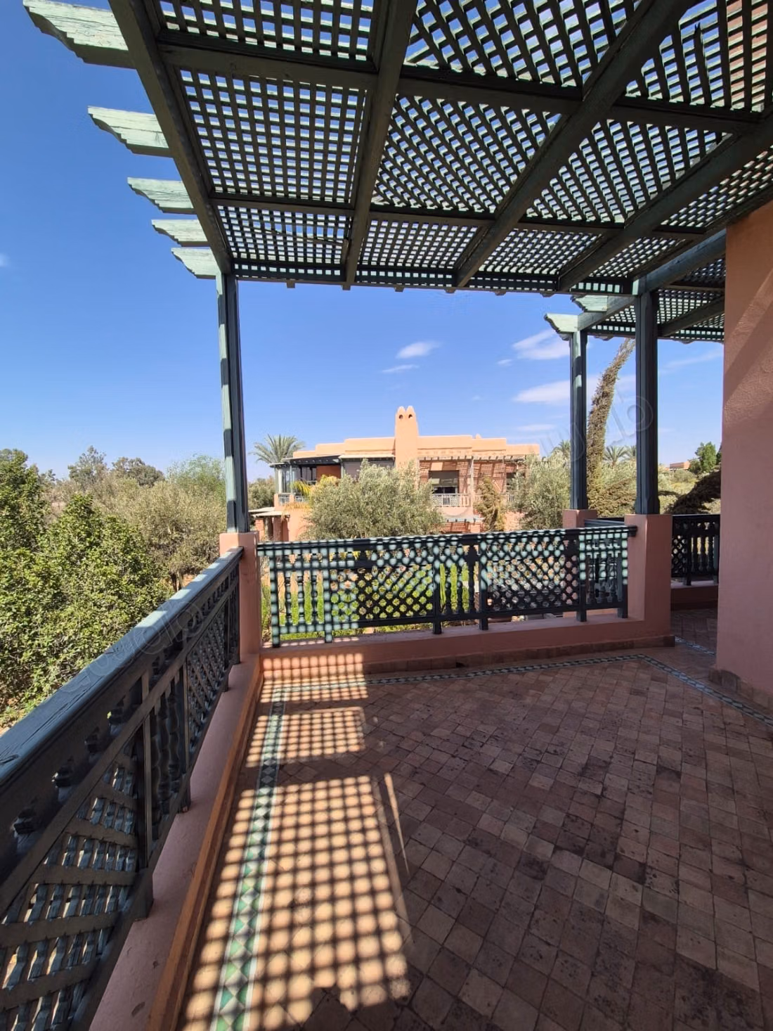 The Palm Grove Gardens 3, magnificent apartment, 3 bedrooms, large terraces, pools