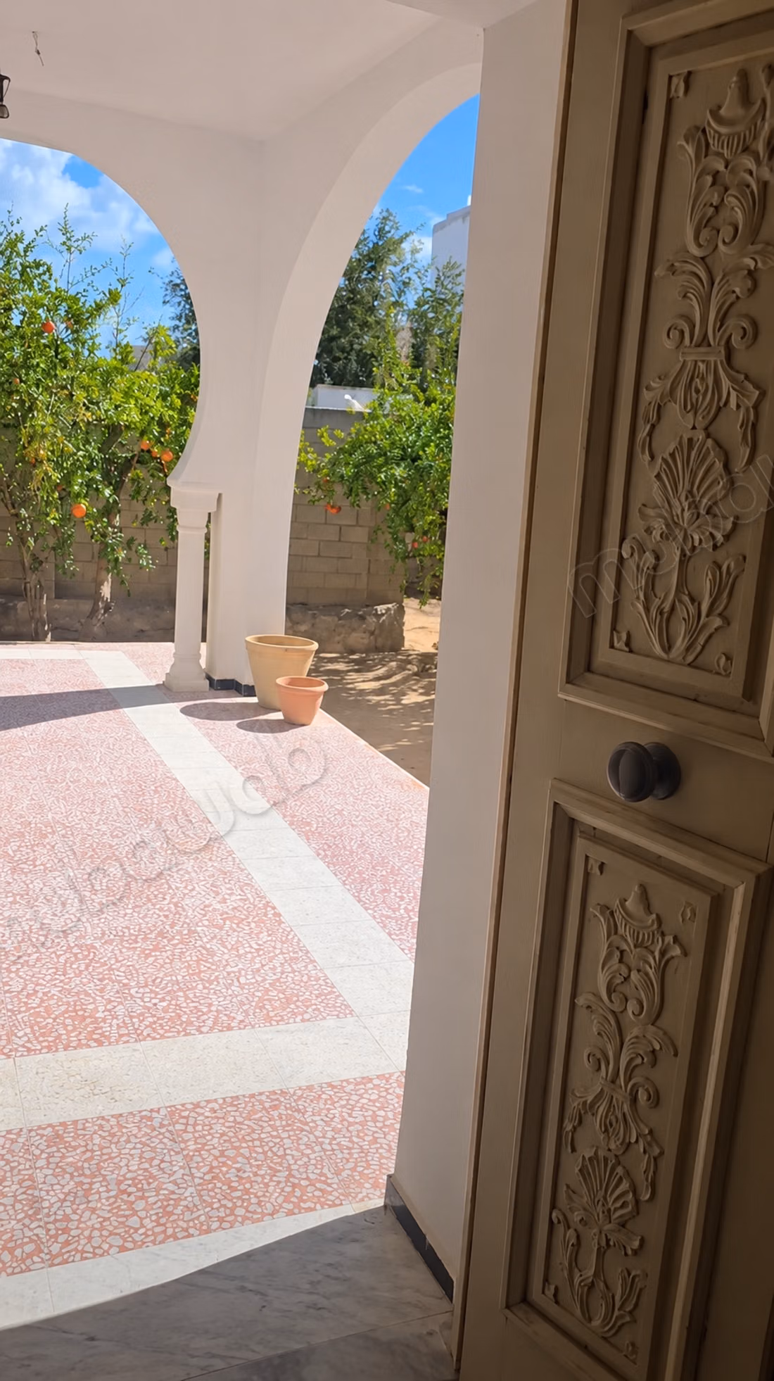 Villa 4 facades 6 chambres Rte de Tunis km 3.5 Sfax