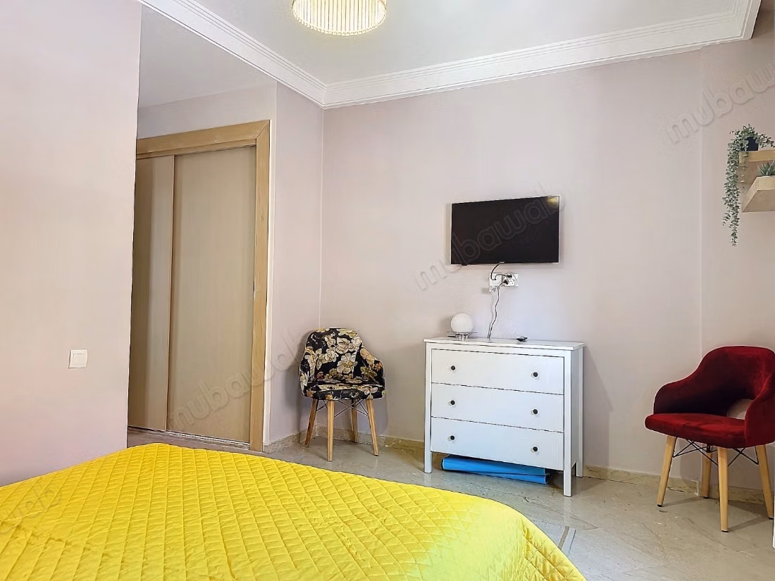 Stunning apartment for sale in Guéliz. 1 beautiful bedroom. Well furnished