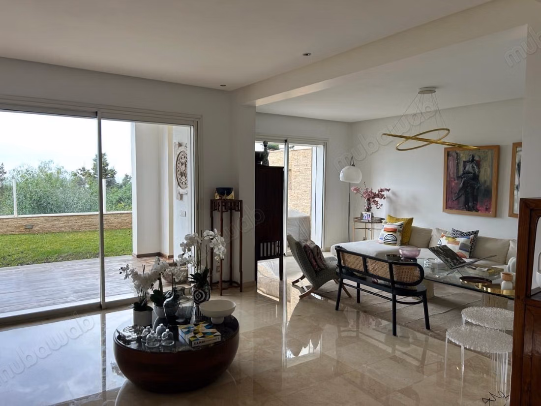 Villa 4 chambres avec vue mer – Résidence privée à Aïn Diab