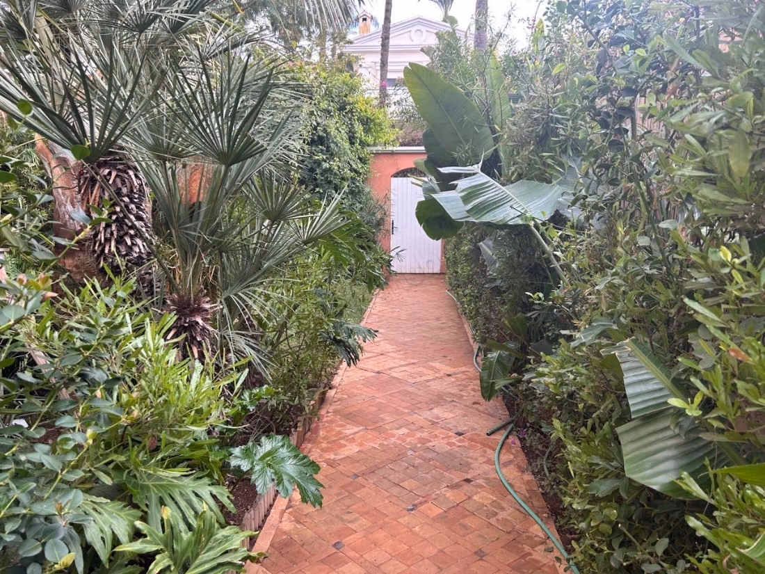 Villa 4 chambres avec vue mer – Résidence privée à Aïn Diab